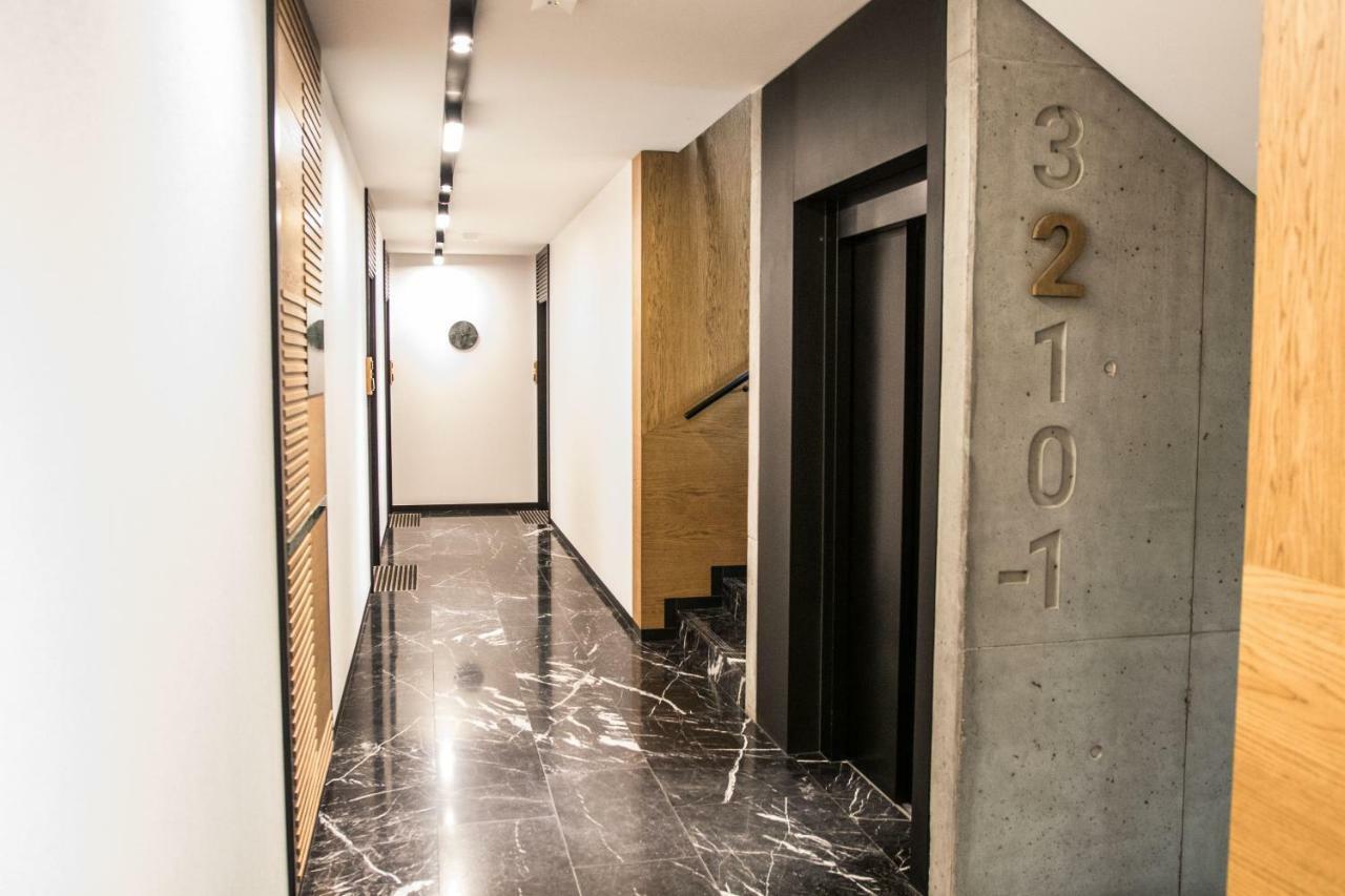 Luxury Apartment Bursztynowa غدانسك المظهر الخارجي الصورة